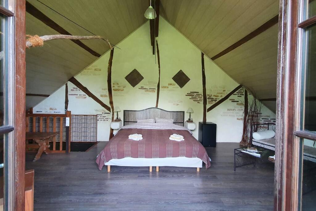 Unique Room With Great View In A Former Old Barn Troche Eksteriør billede
